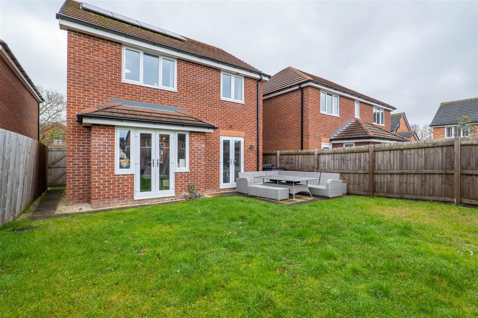 4 bed property in Stansfield Drive, Chorley